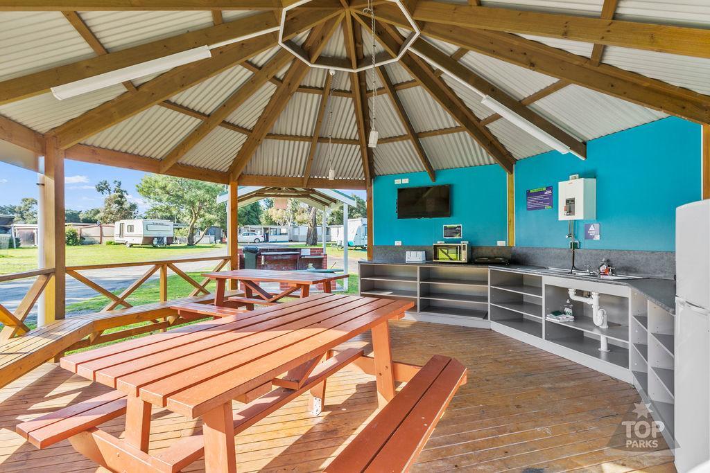 Victor Harbor Holiday Park Exterior photo